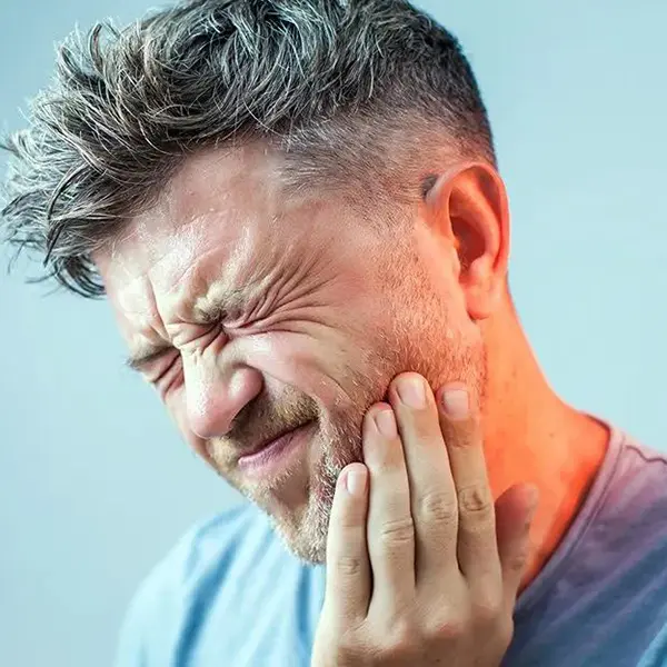 Болка след имплантиране на зъбен имплант